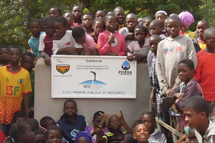 Rehabilitación pozo de agua Matourkou Burkina Faso